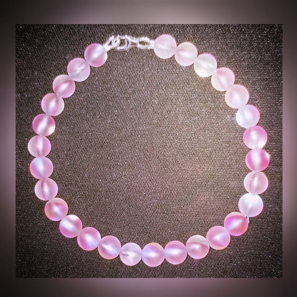 New Light Rose Color Iridescent Quartz Bracelet